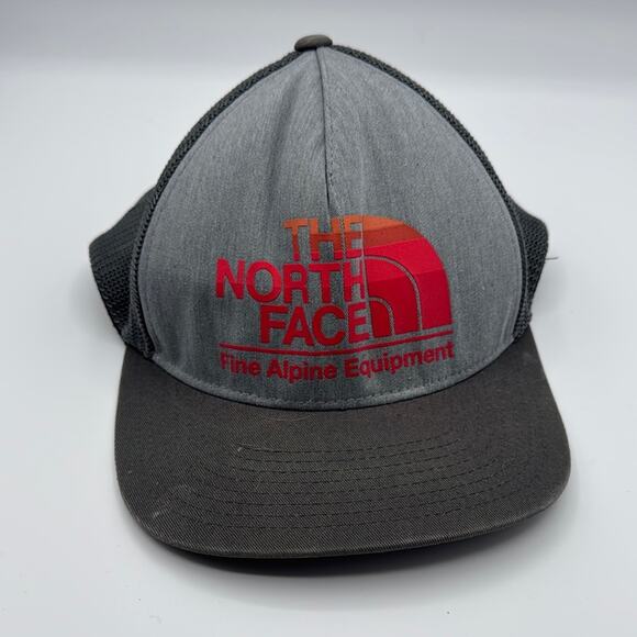 The North Face Hat - Picture 1 of 4